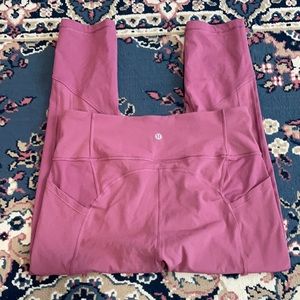Lululemon Capri leggings